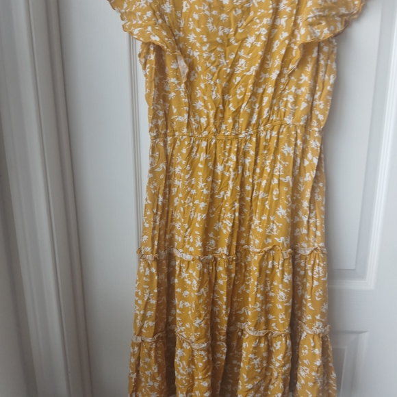 Allegra K Yellow Floral Dress Size Medium - Picture 4 of 6